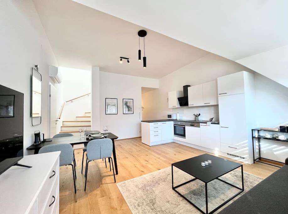 Orestaliving - Penthouse In 1020 فيينا المظهر الخارجي الصورة